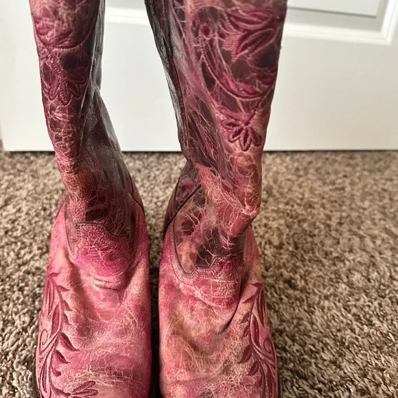 Corral 9.5 Red Boots - Picture 9 of 11